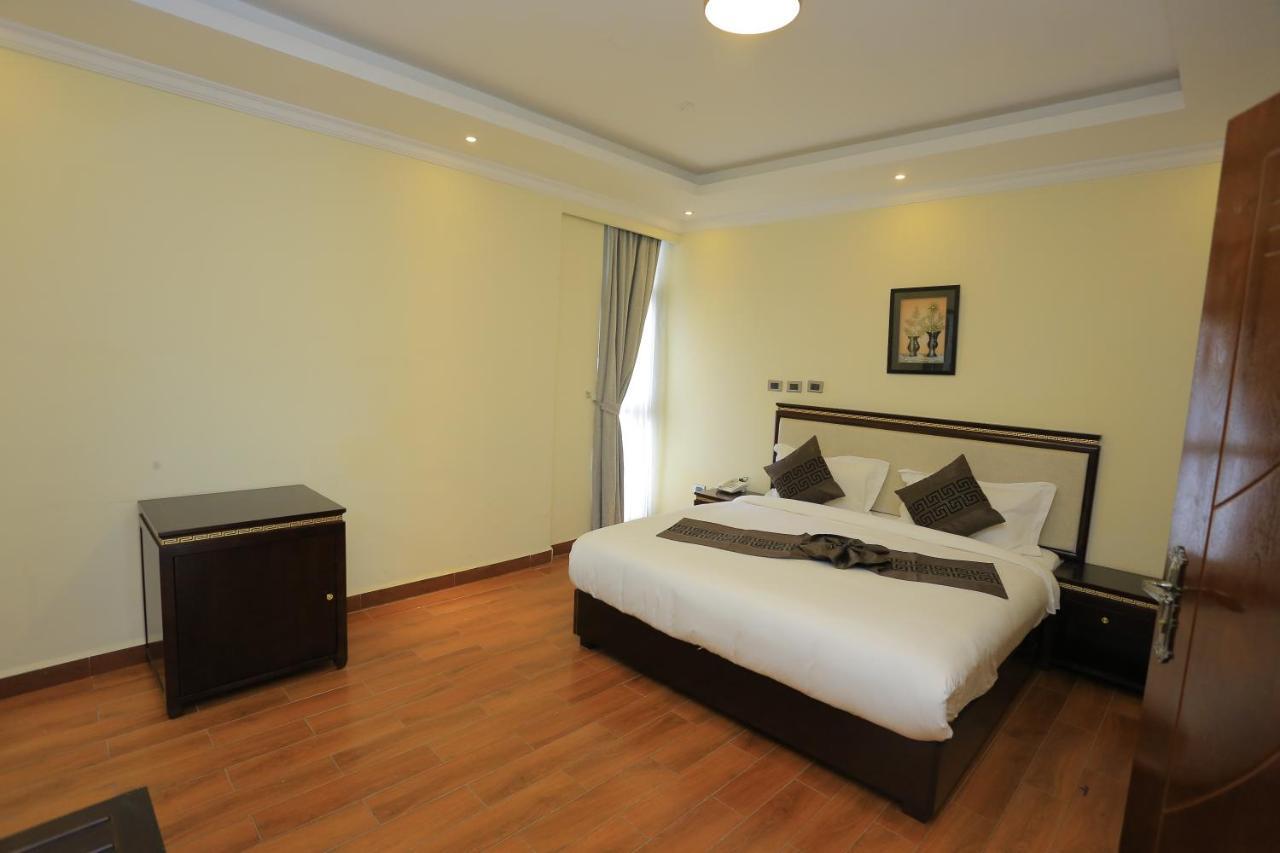 Yadonay Hotel Addis Ababa Dış mekan fotoğraf