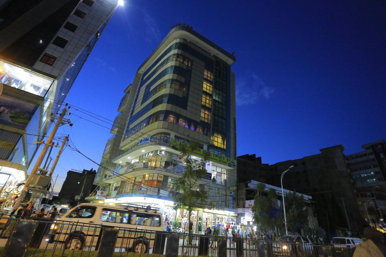 Yadonay Hotel Addis Ababa Dış mekan fotoğraf