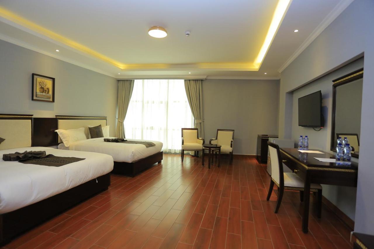 Yadonay Hotel Addis Ababa Dış mekan fotoğraf